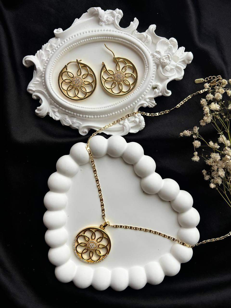 Komplet ze stali "Kwiatowy Boho"